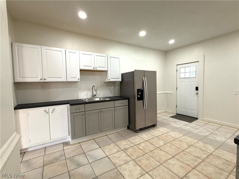 417 Steel Street , Youngstown, OH 44509 Photo 3