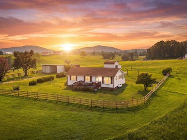1529 RICHMOND ROAD, AMISSVILLE, VA 20106