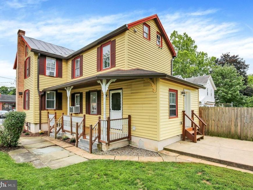 208 W 2nd Street, Bernville, PA 19506 Main Photo