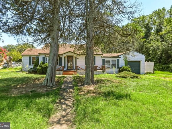 373 US-9, CAPE MAY, NJ 08204