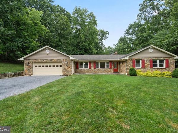9808 TIMBER HEIGHTS, MARSHALL, VA 20115
