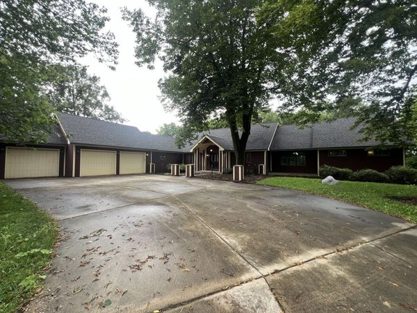 24535 W Woodridge Way , Shorewood, IL 60404