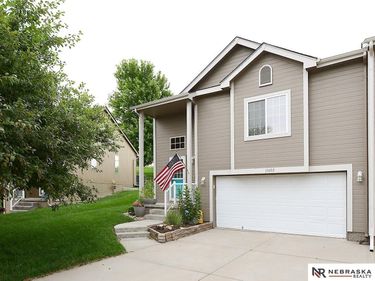 10405 S 26th Street, Bellevue, NE 68123