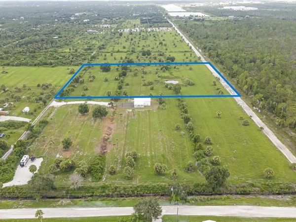7058 Grove BLVD , PUNTA GORDA, FL 33982