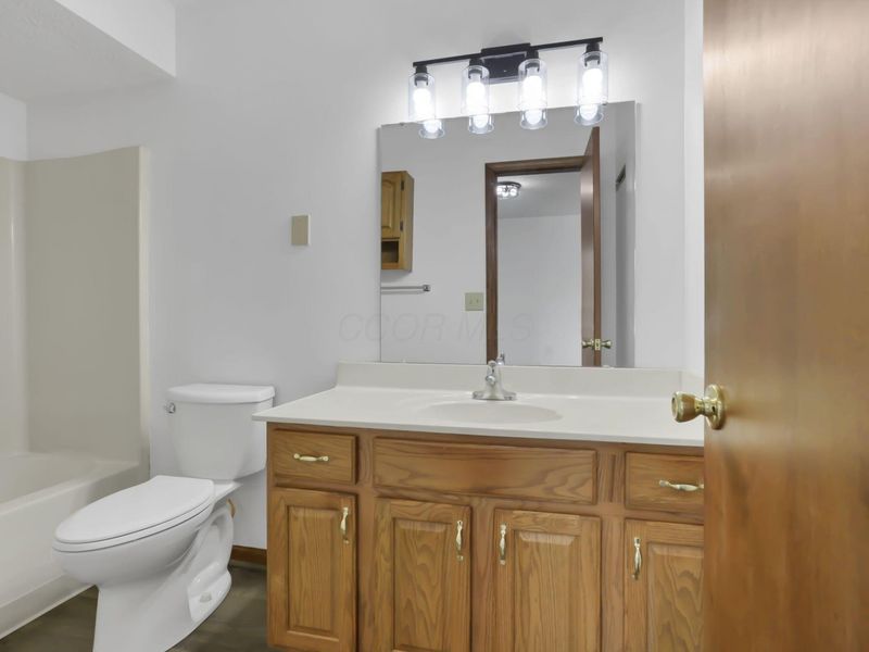 935 Reese Avenue , Lancaster, OH 43130 Photo 32