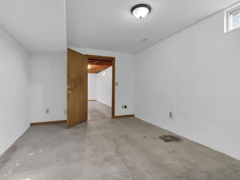 935 Reese Avenue , Lancaster, OH 43130 Photo 47