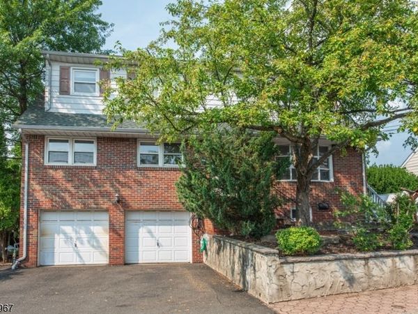 48 Whitaker Ave, Unit 2, Woodland Park, NJ 07424