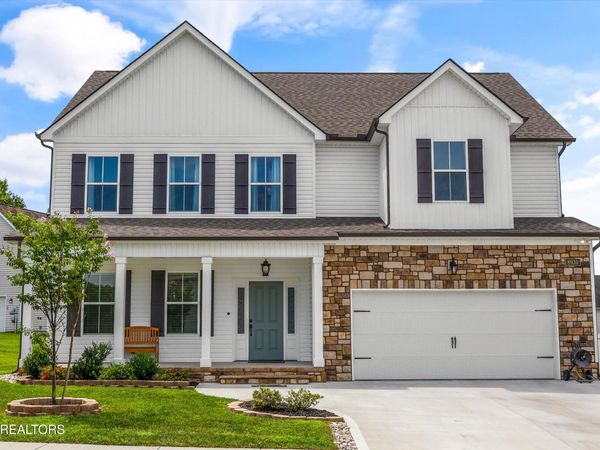 8930 Queensdale Lane, Knoxville, TN 37924