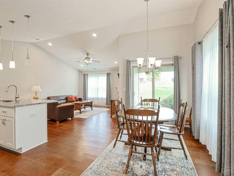 727 Villa Court, Trenton, OH 45067 Photo 9