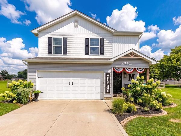 104 Honeysuckle Way, Eaton, OH 45320