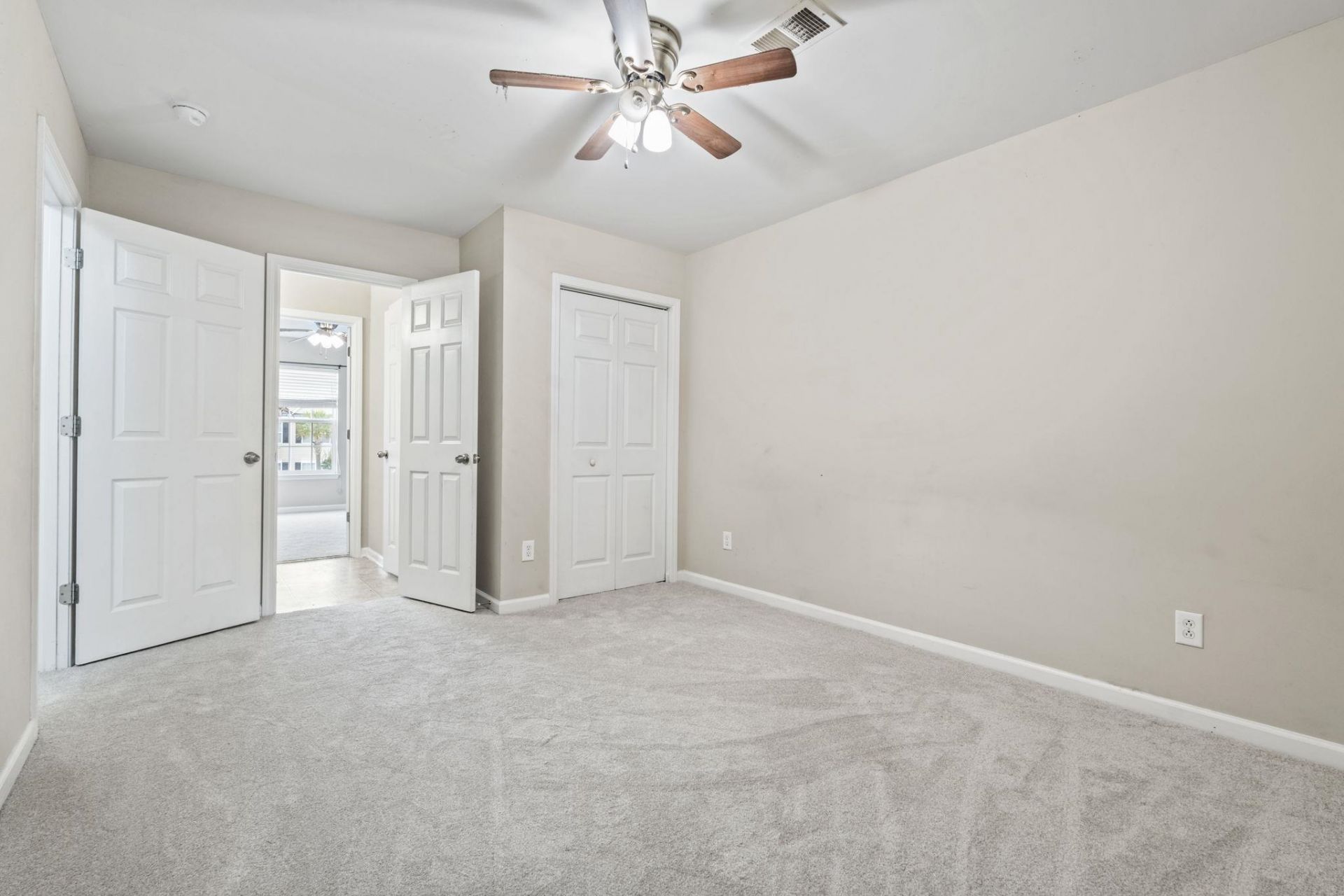 3234 Volterra Way Photo 16