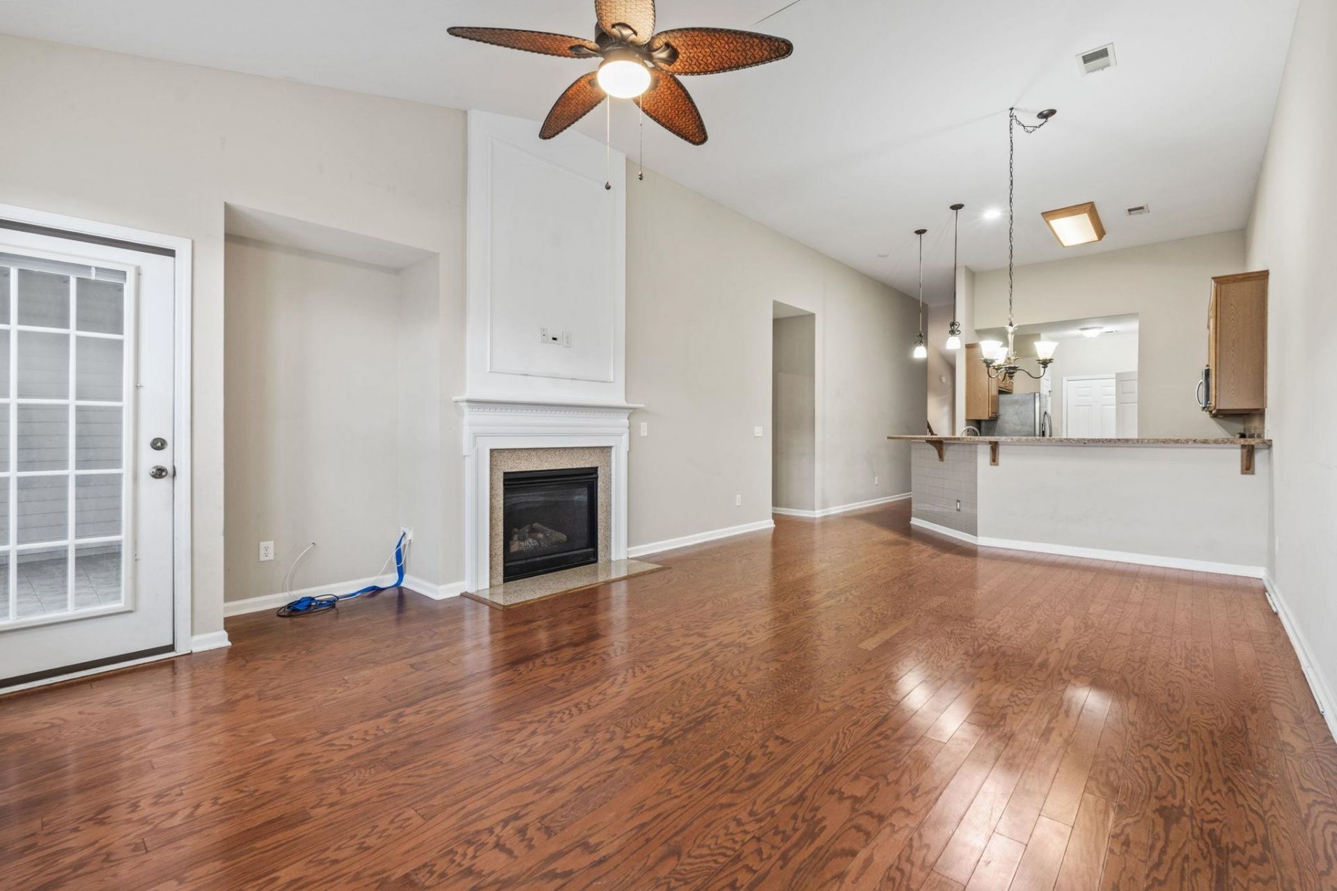 3234 Volterra Way Photo 5