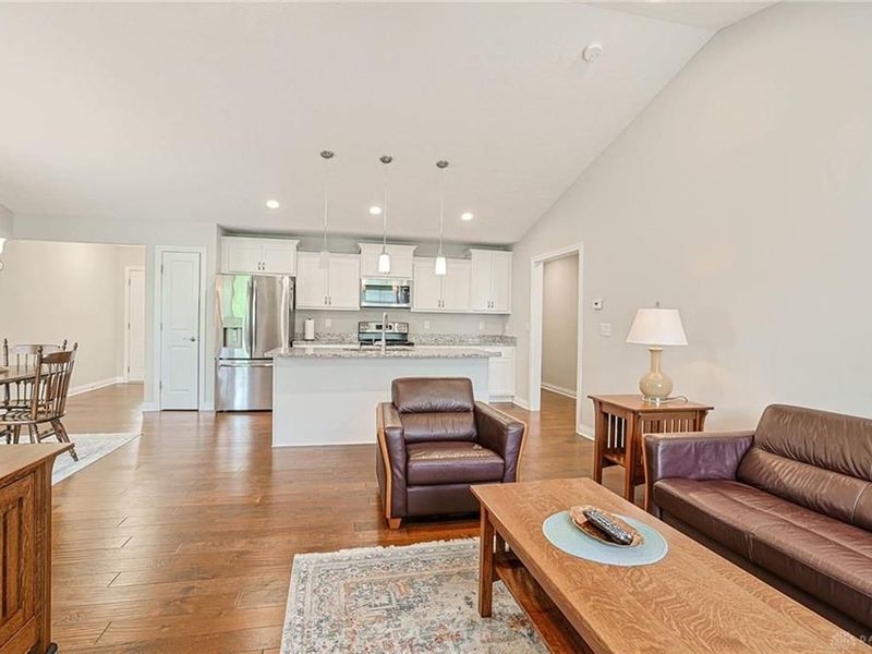 727 Villa Court, Trenton, OH 45067 Photo 8