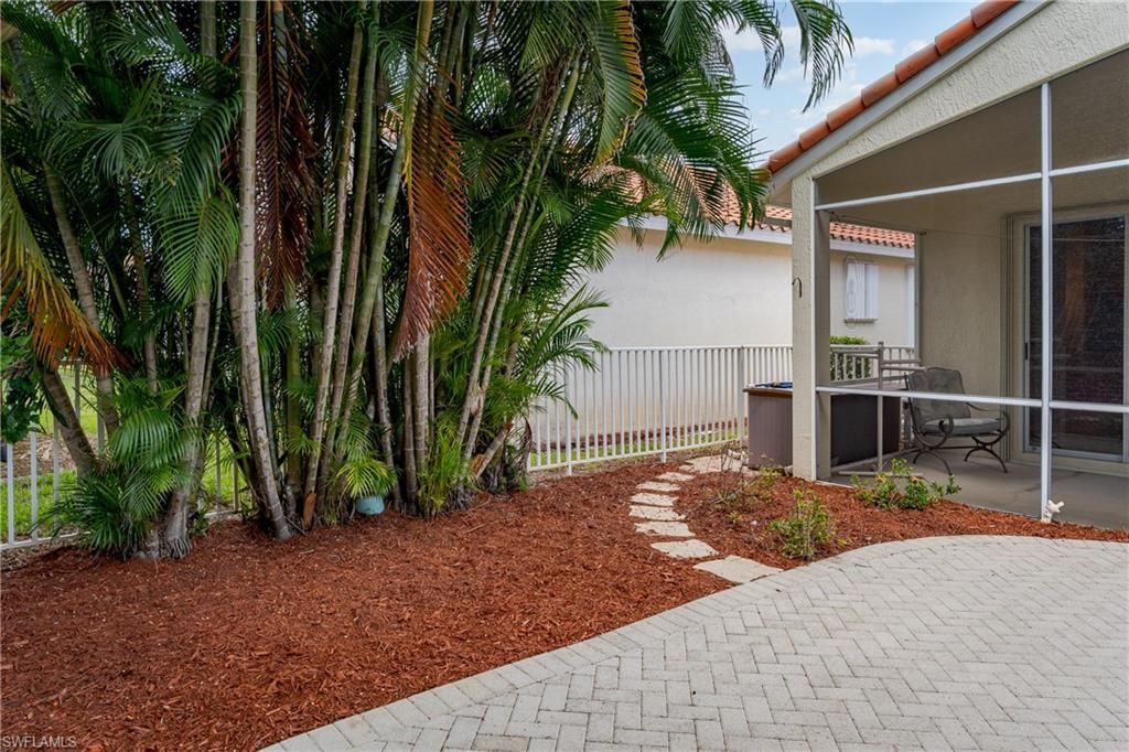 9584 Liseron Dr , Estero, FL 33928 Photo
