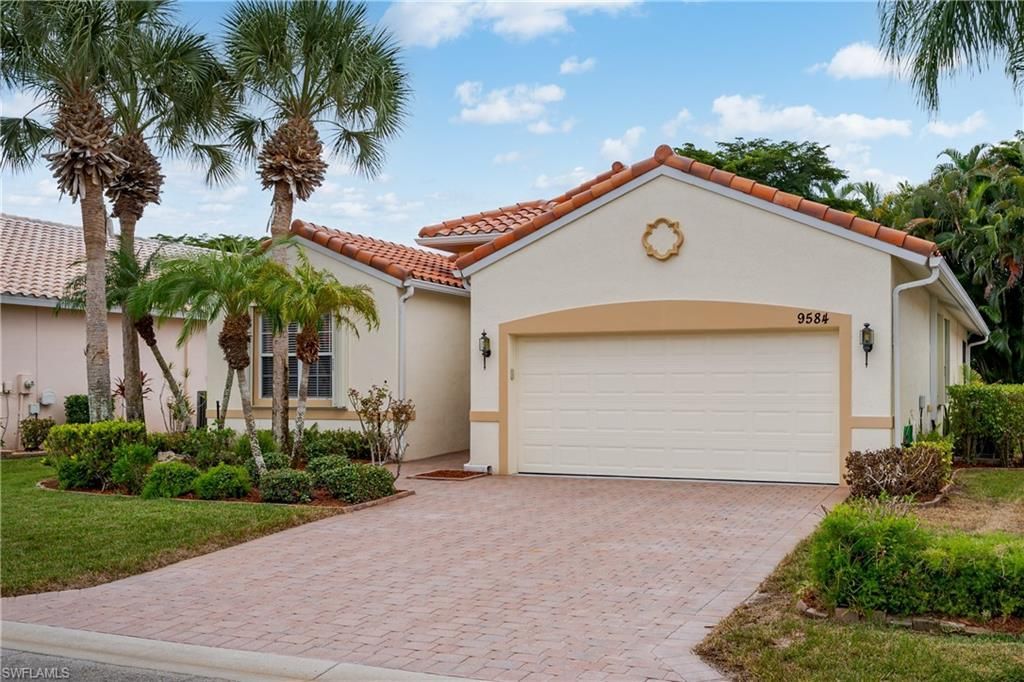 9584 Liseron Dr, Estero, FL 33928 Photo