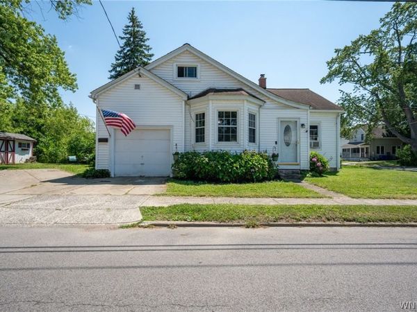 4 Kent Avenue, Buffalo, NY 14219