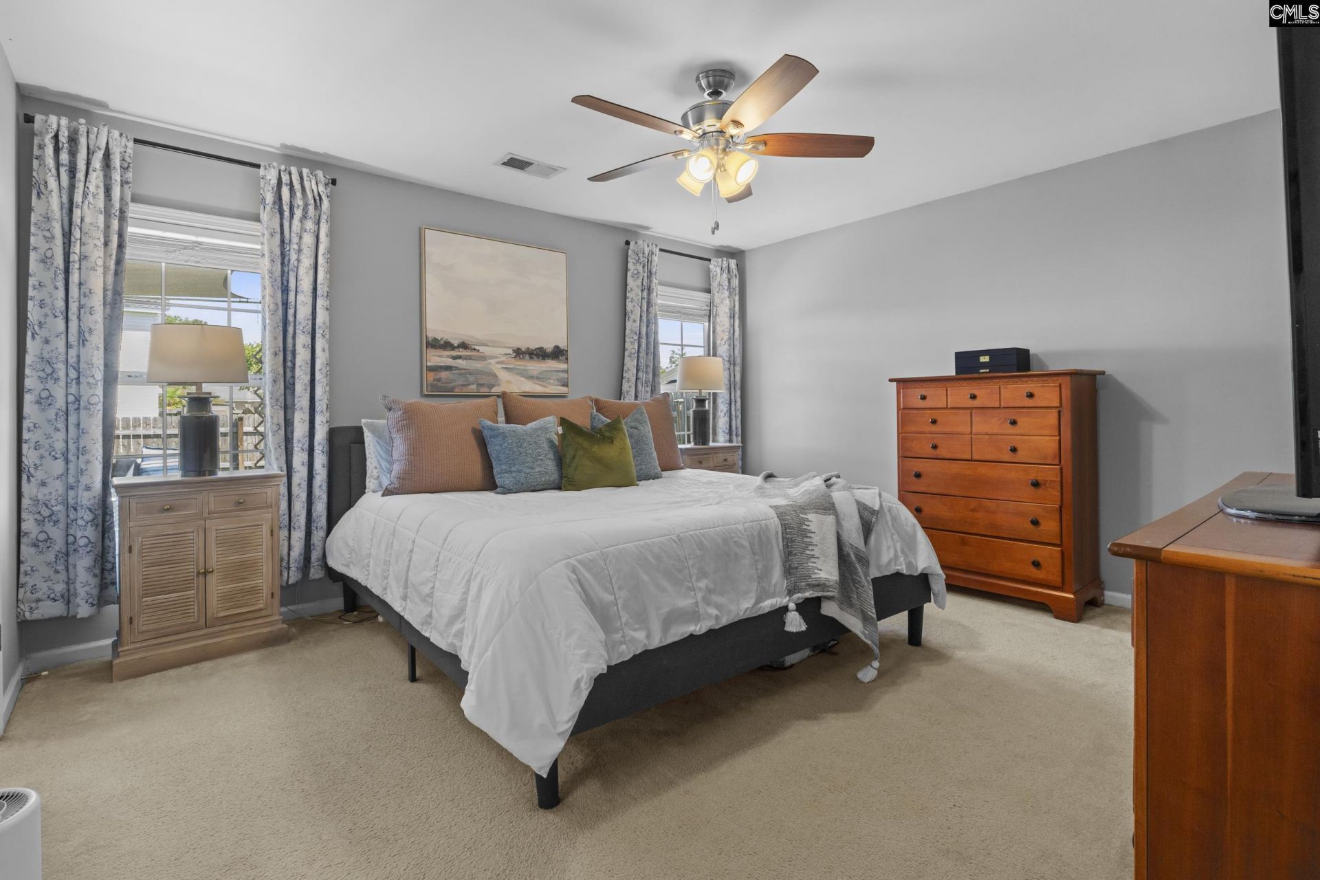 229 Gardenwalk Drive  Photo 11