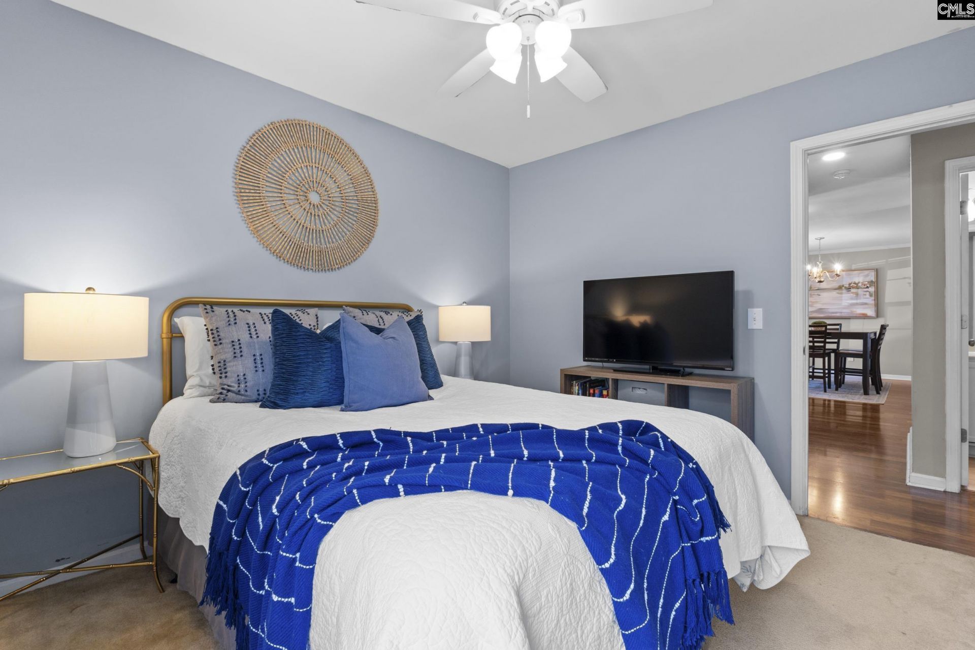 229 Gardenwalk Drive  Photo 17