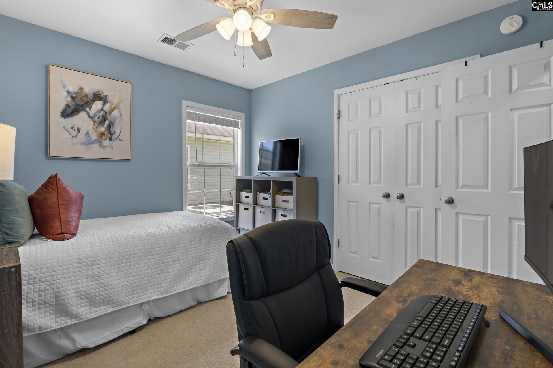 229 Gardenwalk Drive  Photo 19