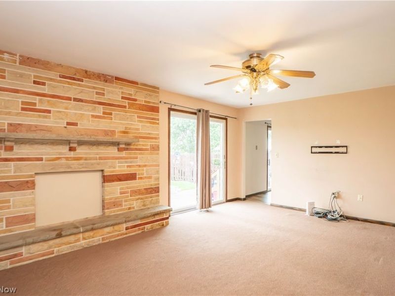 326 Airport Road NW, Warren, OH 44481 Photo 21