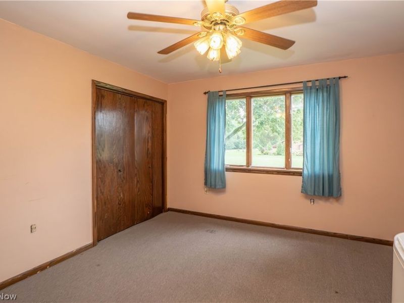 326 Airport Road NW, Warren, OH 44481 Photo 32