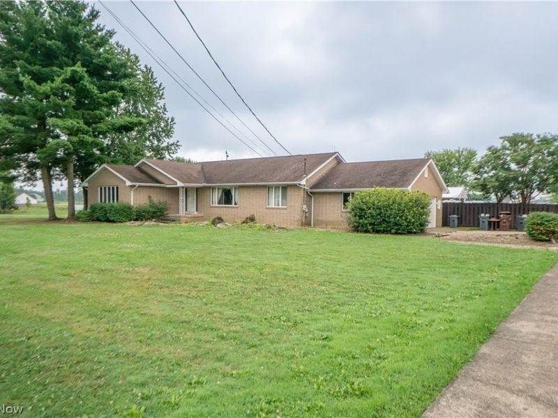 326 Airport Road NW, Warren, OH 44481 Photo 45