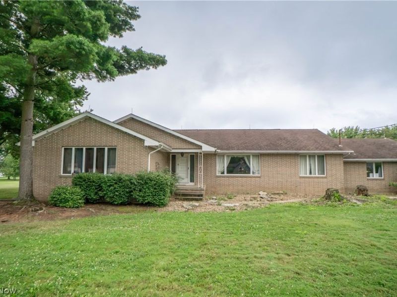 326 Airport Road NW, Warren, OH 44481 Photo 47