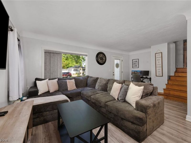 991 Reeve Road , Elyria, OH 44035 Photo 12