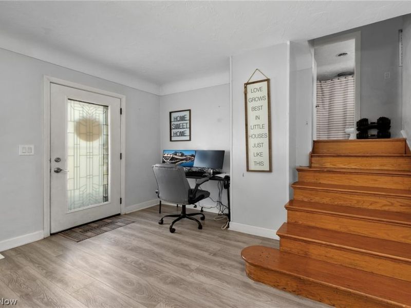 991 Reeve Road , Elyria, OH 44035 Photo 6