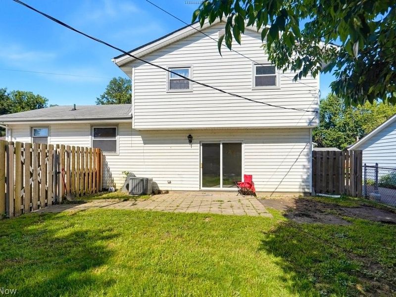 1295 Mohegan Trail , Willoughby, OH 44094 Photo 6