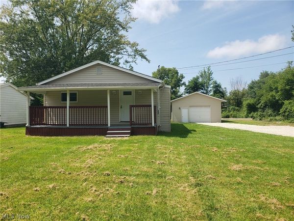6110 Antrim Road , Elyria, OH 44035