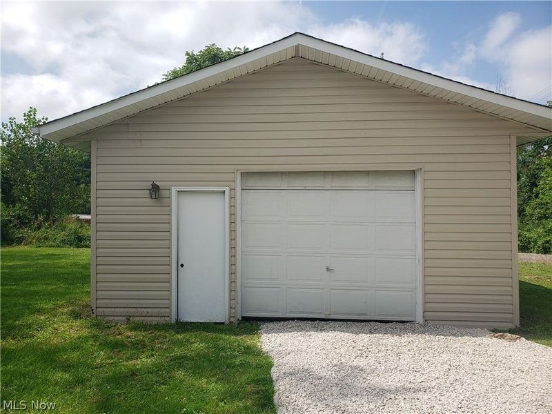 6110 Antrim Road, Elyria, OH 44035 Photo 17