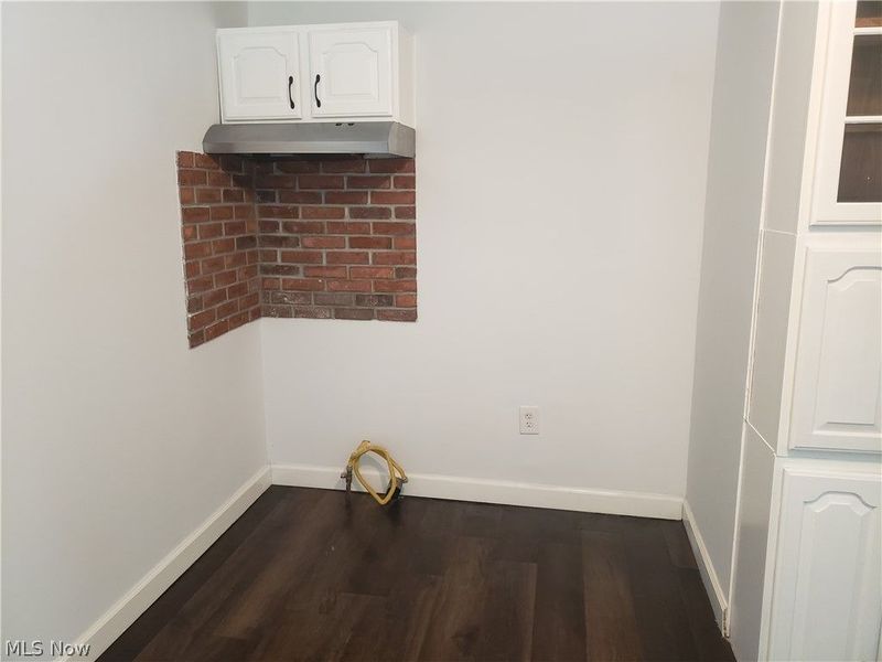 6110 Antrim Road, Elyria, OH 44035 Photo 3