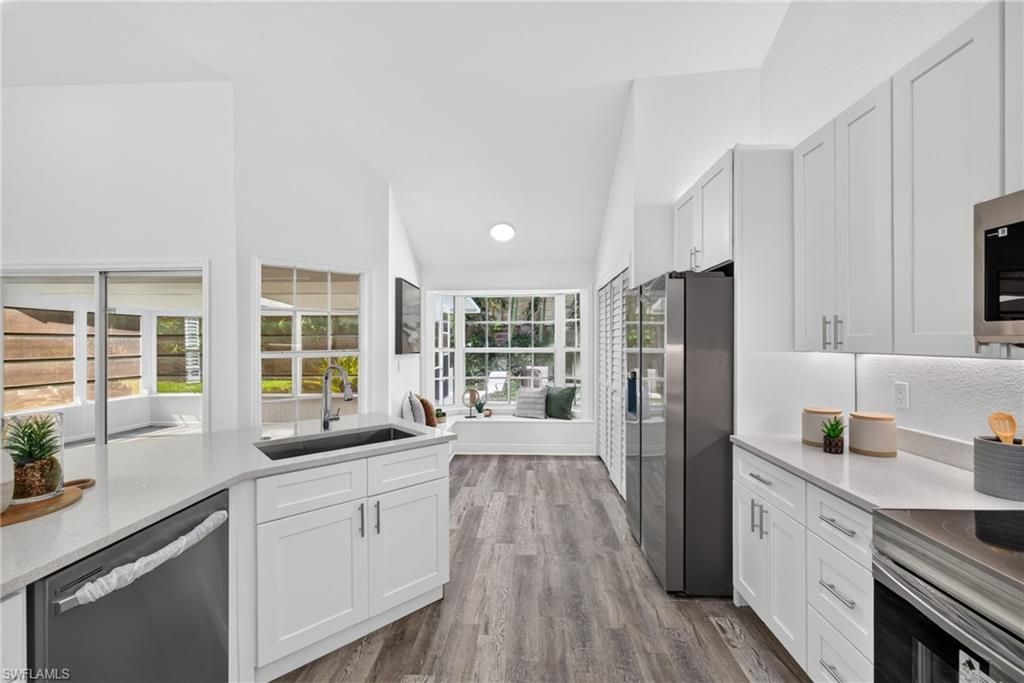 1403 Monarch Cir, Unit B1, Naples, FL 34116 Photo