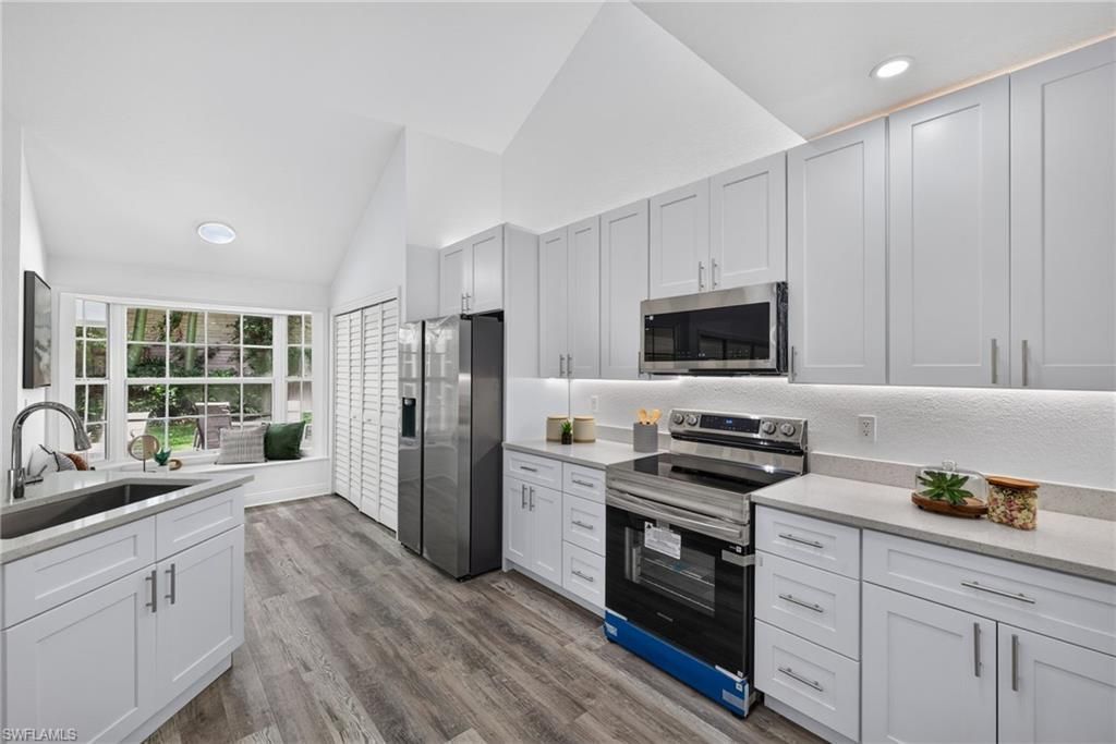 1403 Monarch Cir, Unit B1, Naples, FL 34116 Photo