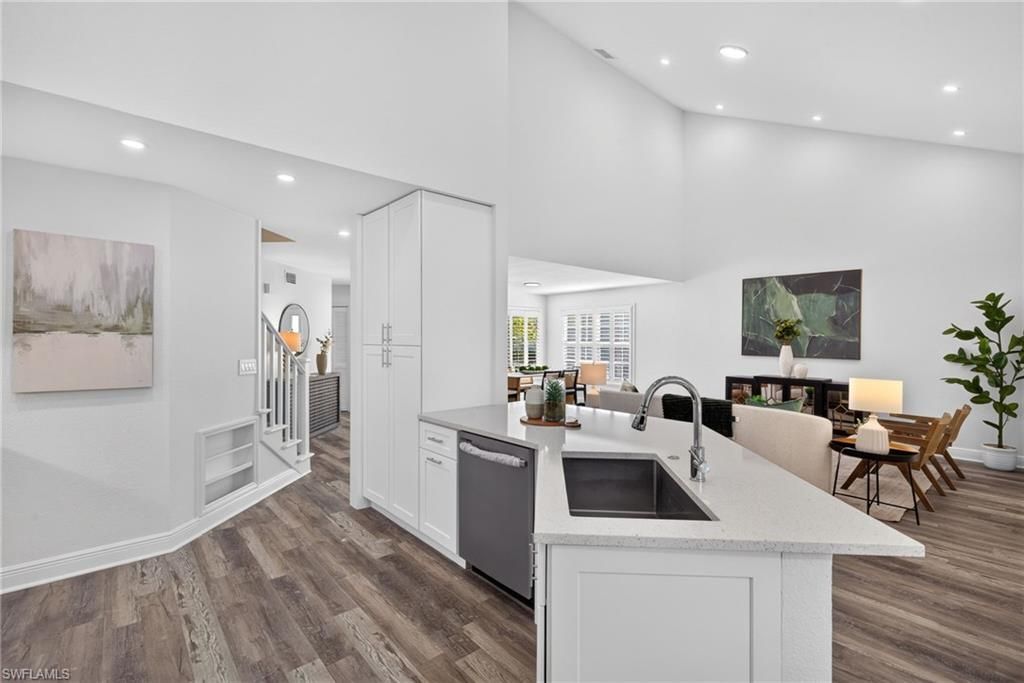 1403 Monarch Cir, Unit B1, Naples, FL 34116 Photo