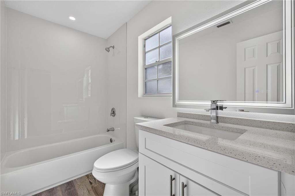 1403 Monarch Cir, Unit B1, Naples, FL 34116 Photo