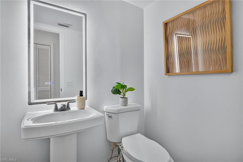 1403 Monarch Cir, Unit B1, Naples, FL 34116 Photo
