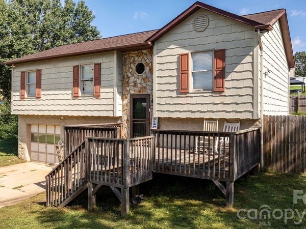 804 Southside Court , Lenoir, NC 28645