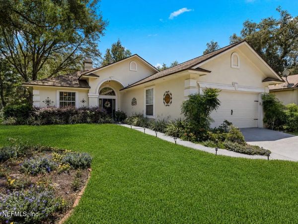 1529 STONEBRIAR Road, Green Cove Springs, FL 32043