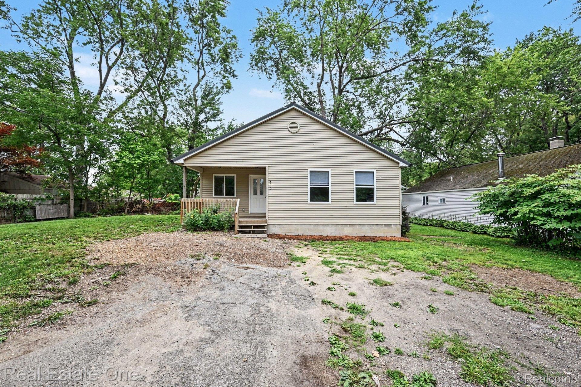 3630 Highland Boulevard, Highland Township, Mi 48356 Main Photo