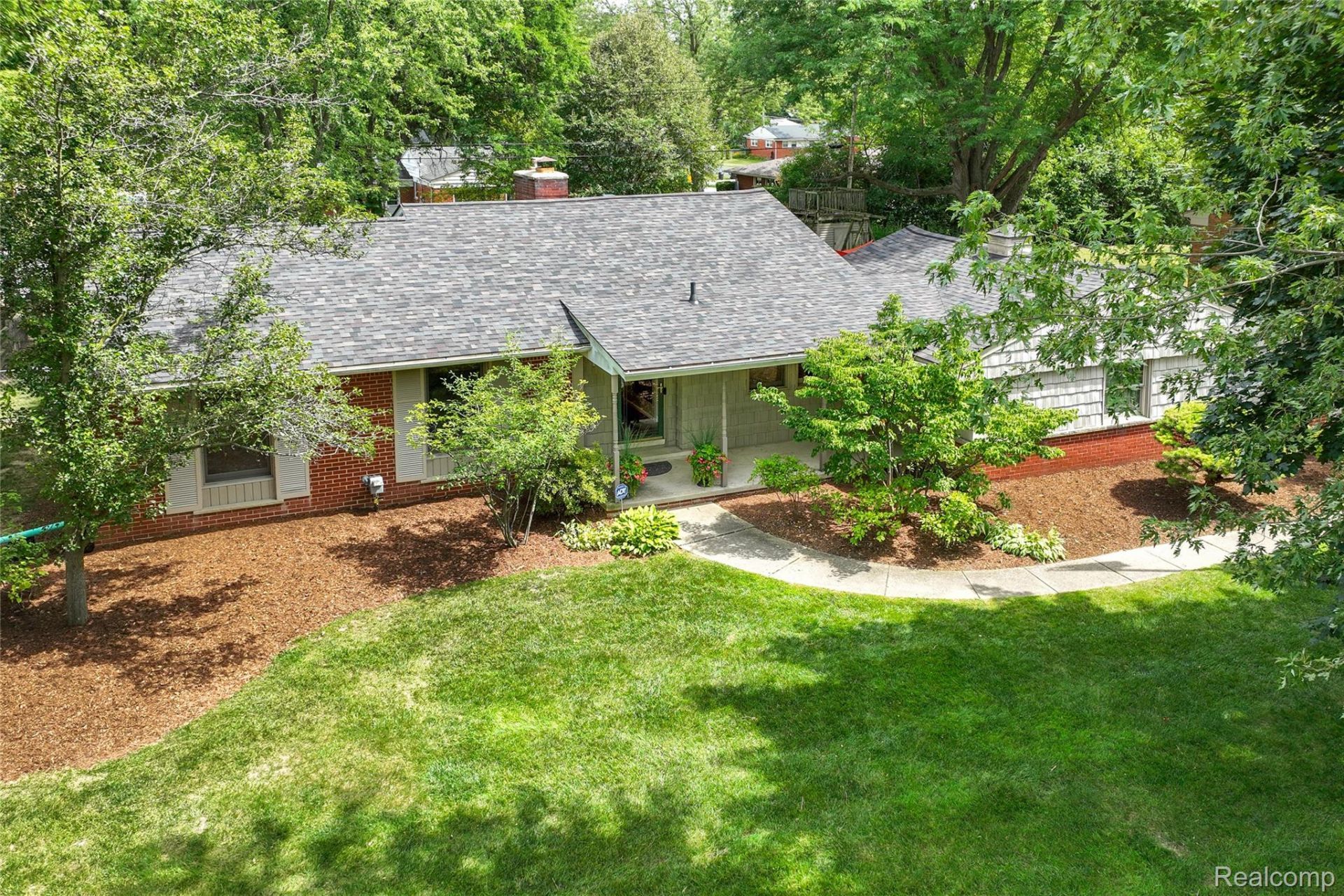 28432 Westerleigh Road, Farmington Hills, Mi 48334 Main Photo