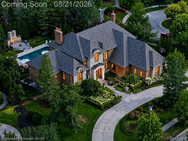 47825 Bellagio Drive, Novi, Mi 48167