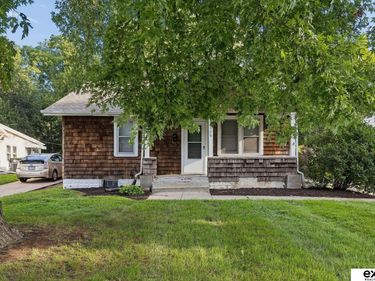 4806 Charles Street, Omaha, NE 68132