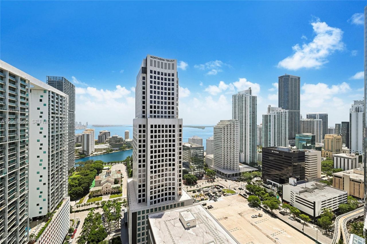 68 SE 6th St , Unit 2909, Miami, FL 33131 Photo
