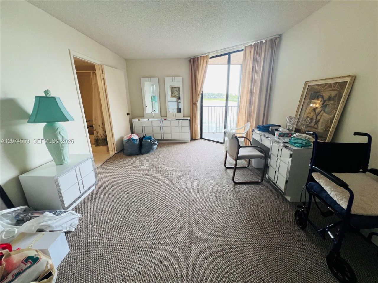 20860 San Simeon Way, Unit 205-6, Miami, FL 33179 Photo