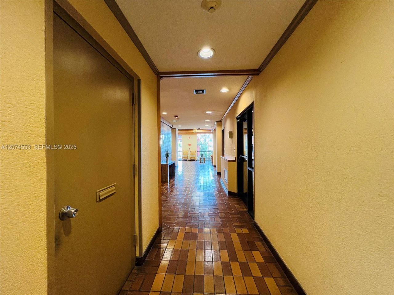 20860 San Simeon Way, Unit 205-6, Miami, FL 33179 Photo
