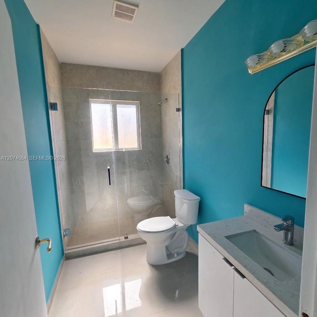 1934 NW 35th St , Miami, FL 33142 Photo