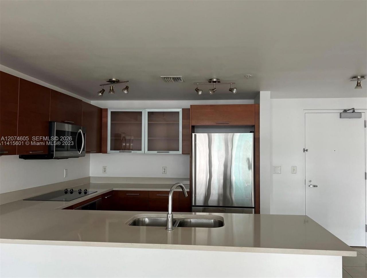 3250 NE 1st Ave , Unit 903, Miami, FL 33137 Photo