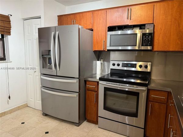 20800 NE 8th Ct , Unit 206-17, Miami, FL 33179